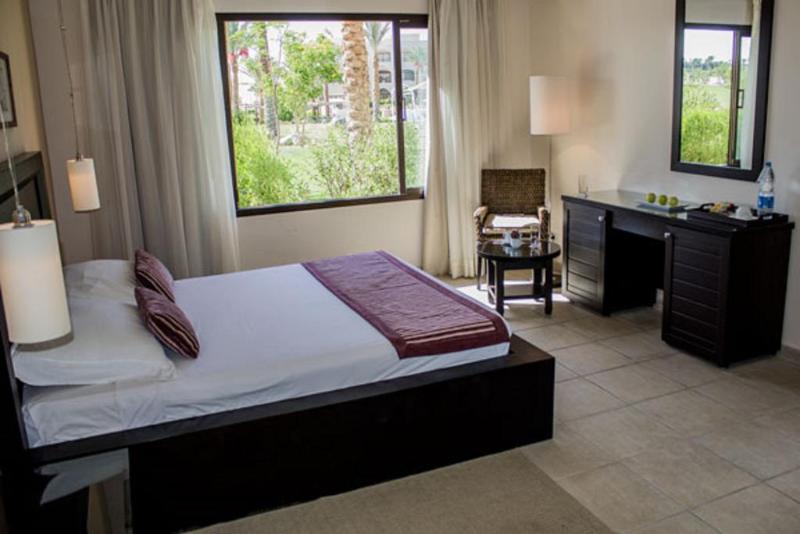 استودیوی استاندارد, Jaz Makadi Saraya Palms