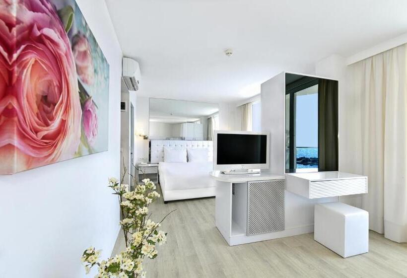 سوییت, Le Bleu Hotel & Resort Kusadasi