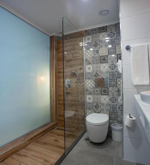 اتاق استاندارد اینتریور, Le Bleu Hotel & Resort Kusadasi