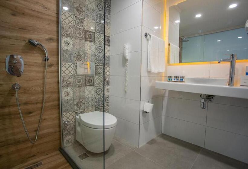 اتاق استاندارد اینتریور, Le Bleu Hotel & Resort Kusadasi