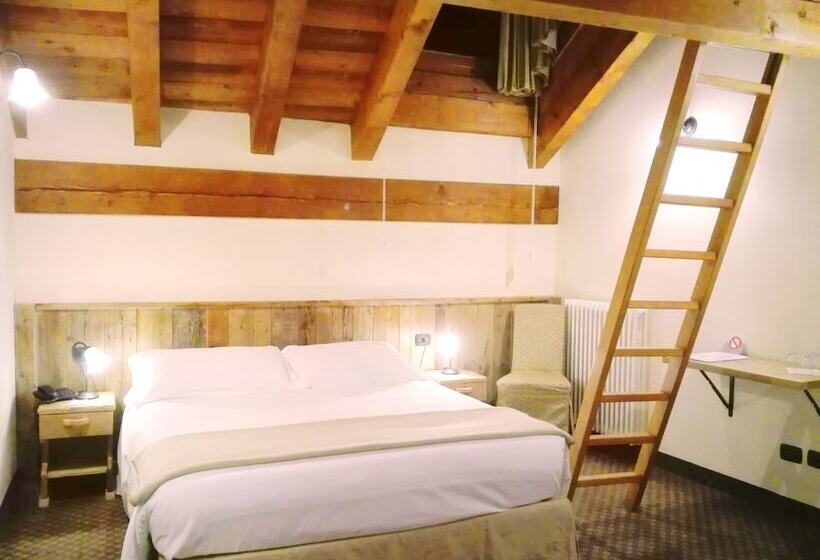 اتاق استاندارد سه نفره, Le Miramonti Hotel Restaurant & Wellness