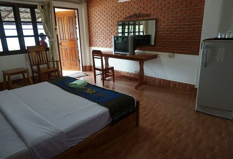 اتاق استاندارد با چشم‌انداز باغ, Mekong Paradise Resort