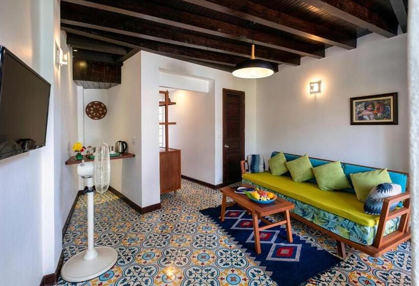 سوییت دوبلکس, Residence Bassac