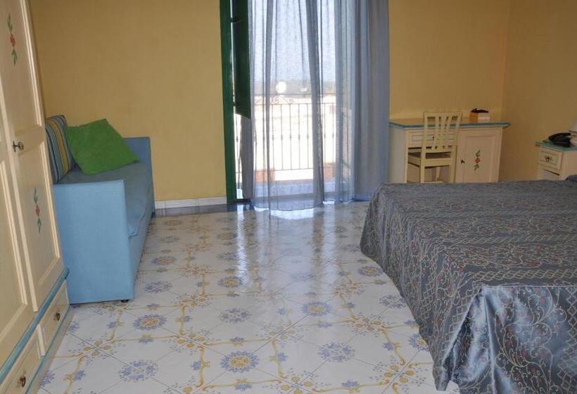 Triple Room Sea View, Savoia