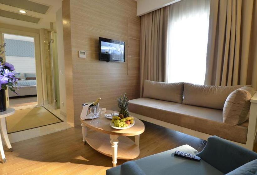 سوییت جونیور, Sentido Trendy Verbena Beach