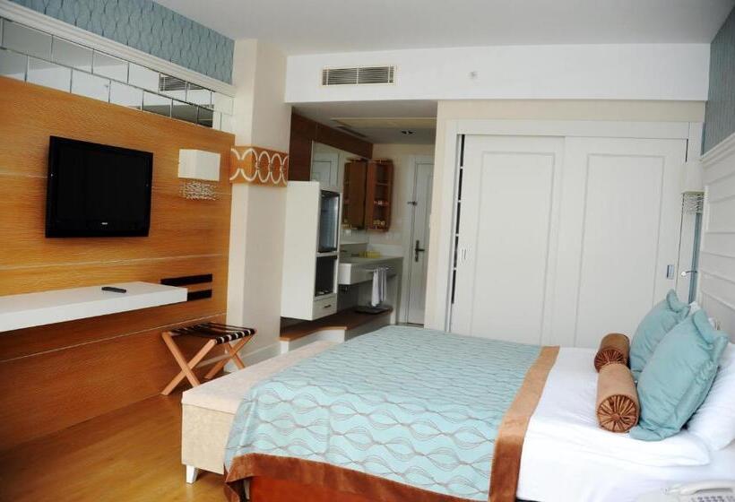 اتاق خانوادگی با تختخواب سفری, Sentido Trendy Verbena Beach