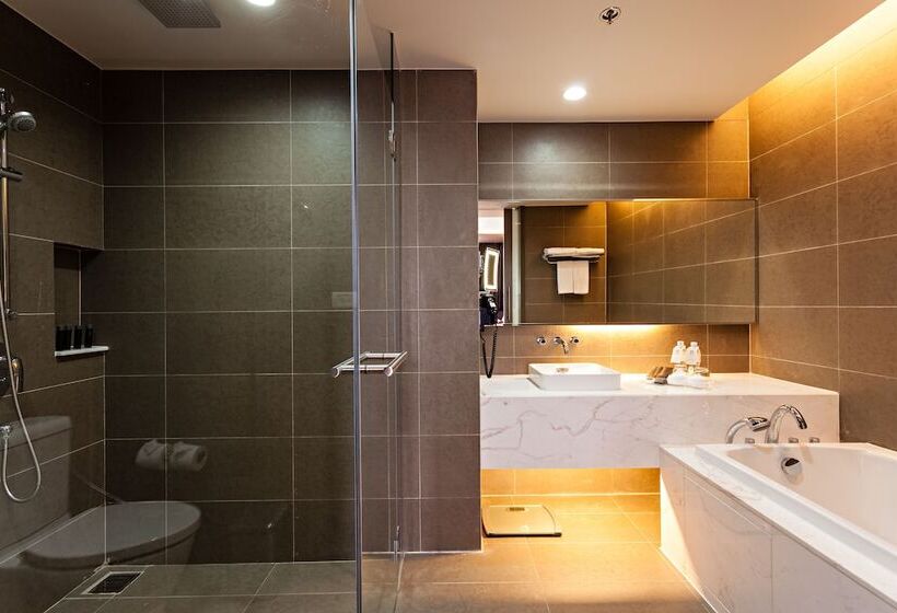 سوییت, Hyatt Place Bangkok Sukhumvit 1