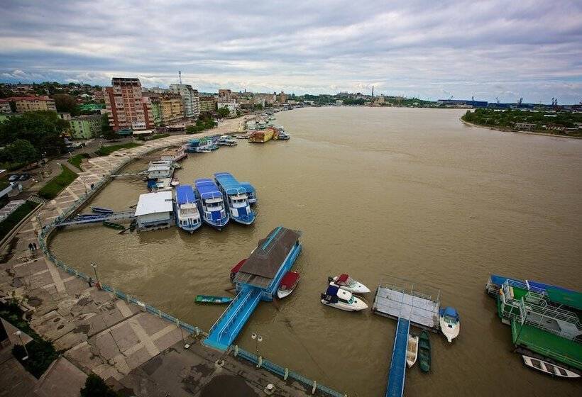 سوییت جونیور, Delta 4