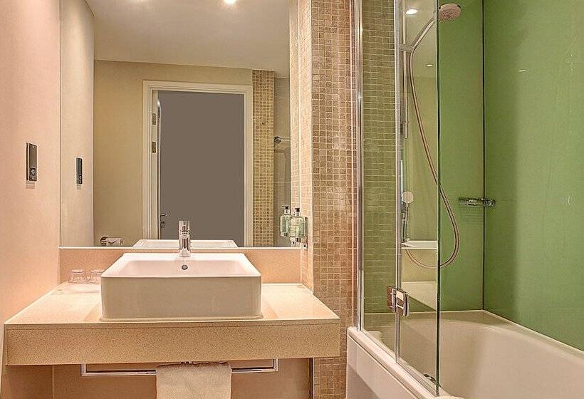 اتاق استاندارد, Holiday Inn Southend, An Ihg