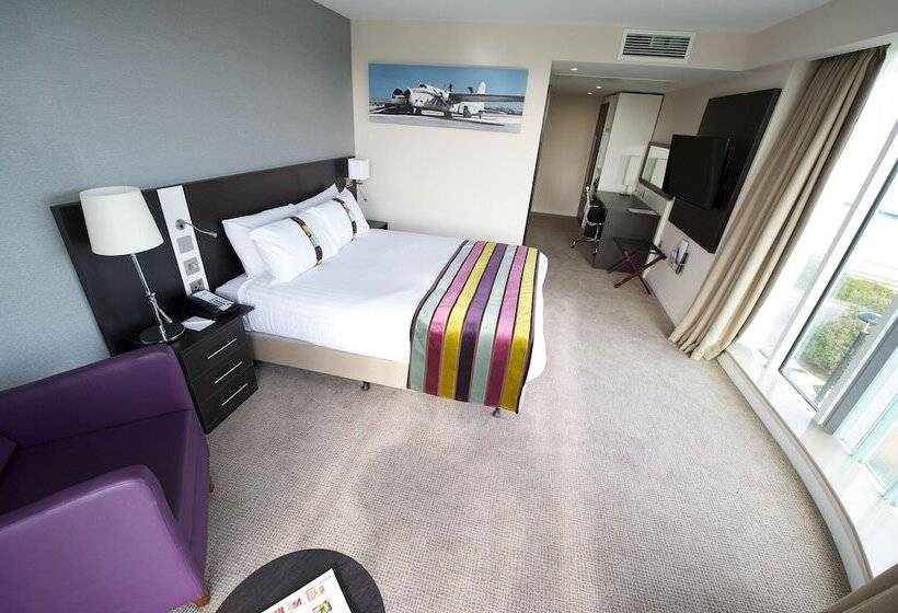 اتاق پرمیوم, Holiday Inn Southend, An Ihg