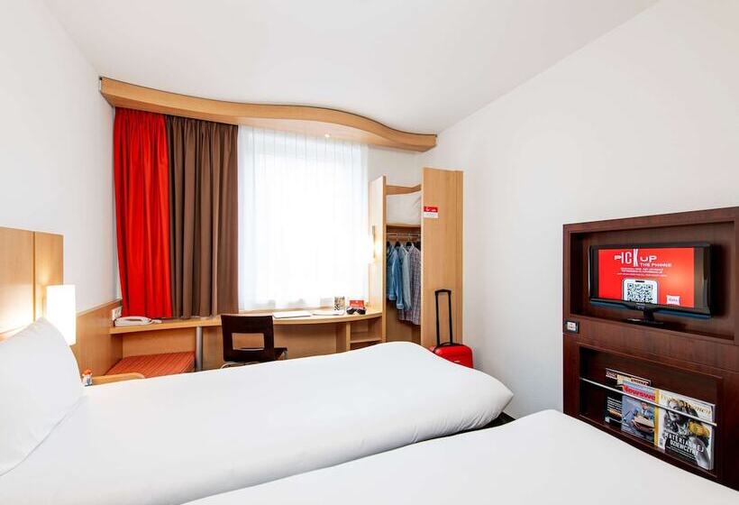 Camera Standard, Ibis Krakow Stare Miasto