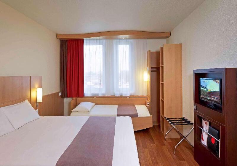 اتاق خانوادگی, Ibis Krakow Stare Miasto