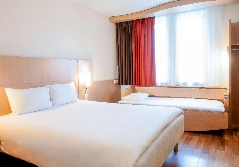 اتاق خانوادگی, Ibis Krakow Stare Miasto