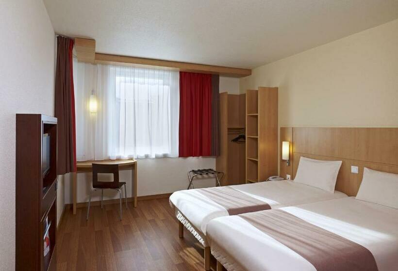 Standard Room, Ibis Krakow Stare Miasto