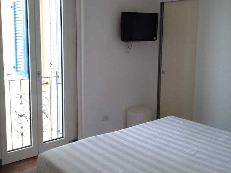 اتاق لوکس با چشم‌انداز دریا, Life Hotel Seaview & Spa