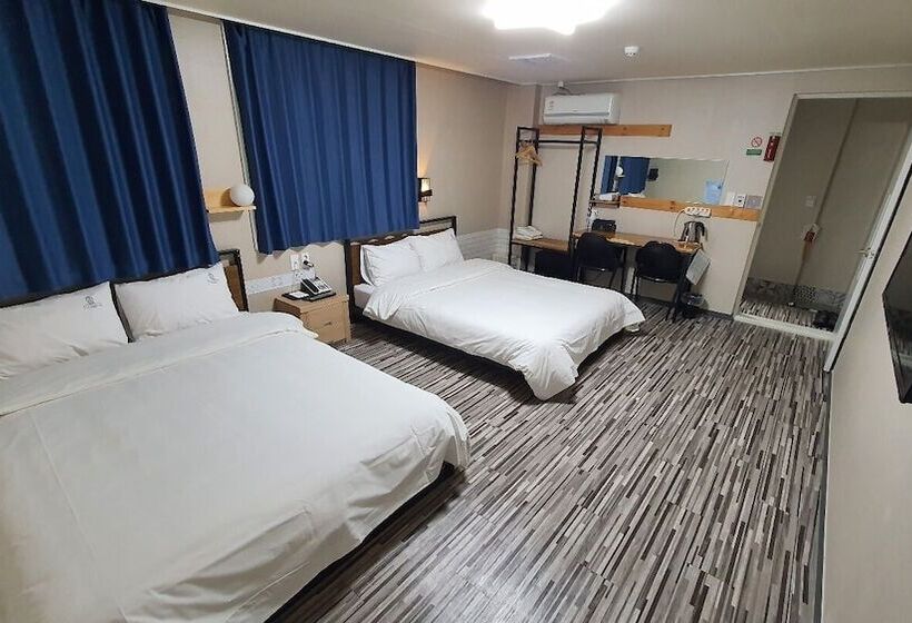 اتاق خانوادگی, Stay Pohang