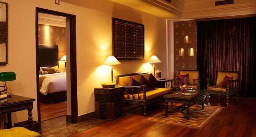 Suite Deluxe, Suryagarh Jaisalmer