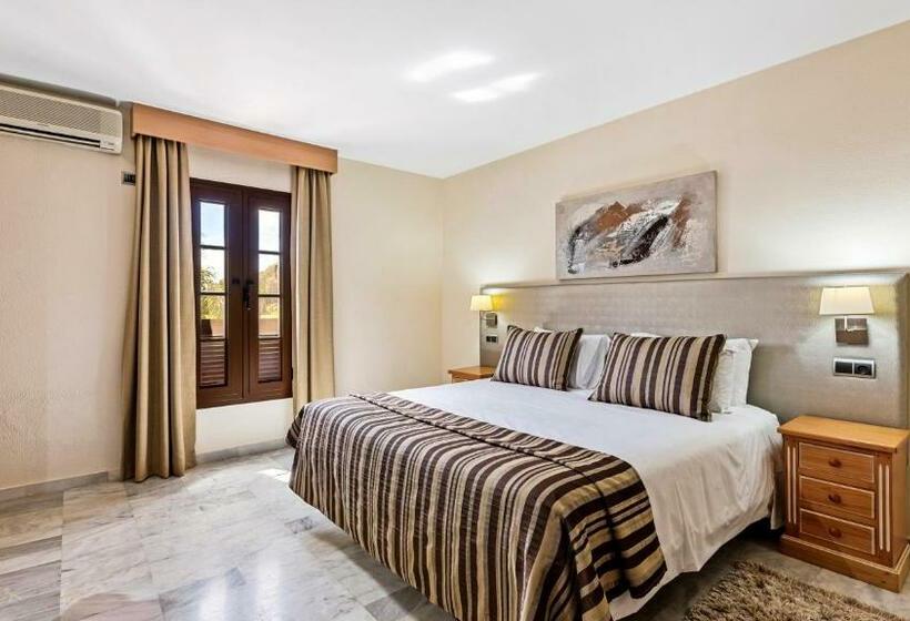 Apartament Superior cu 3 dormitoare, Macdonald Villacana Resort