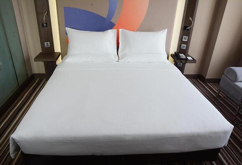 Chambre Executive Lit King Size, Novotel Bangkok Impact