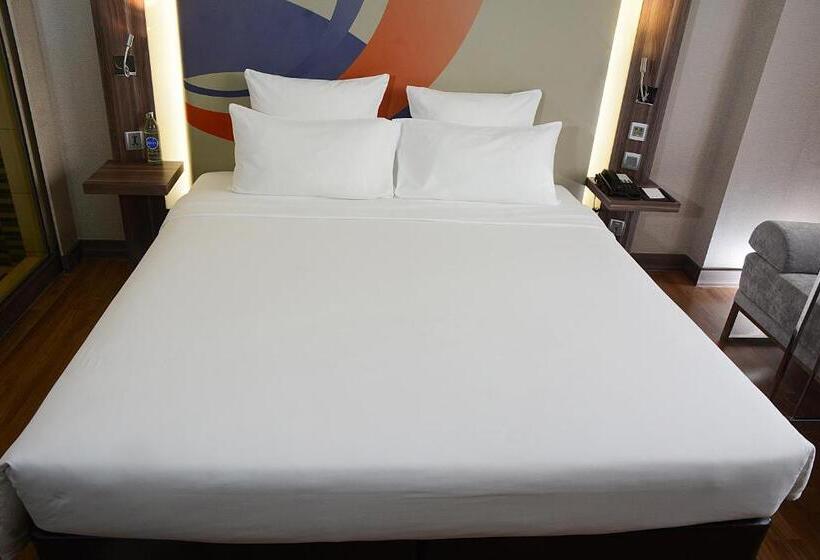 Quarto Standard Cama King, Novotel Bangkok Impact