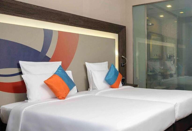 Quarto executivo, Novotel Bangkok Impact