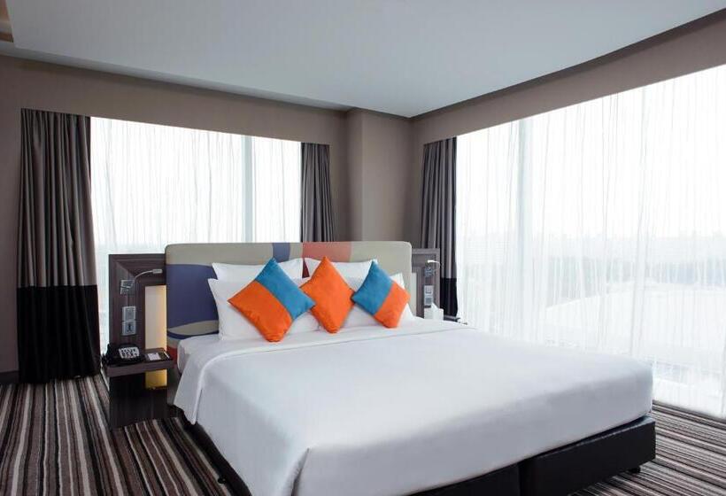 Premium Suite, Novotel Bangkok Impact