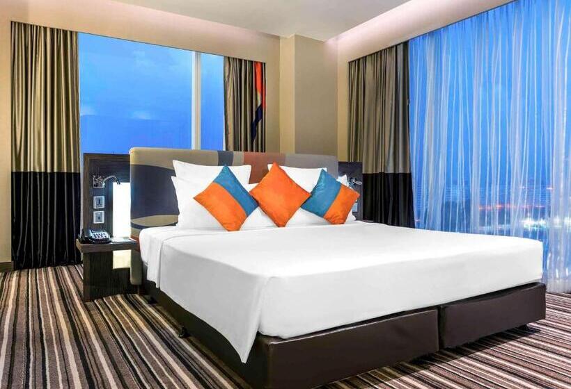 Premium Suite, Novotel Bangkok Impact