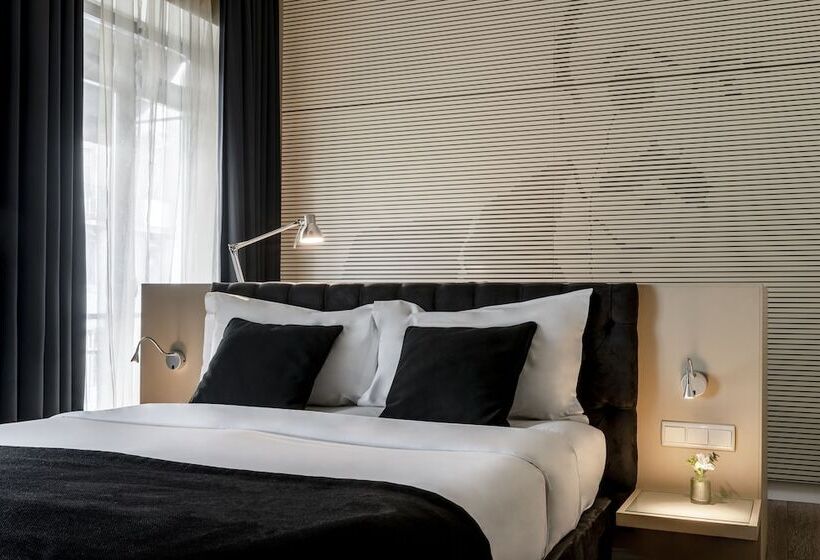 اتاق اجرایی, 9hotel Mercy