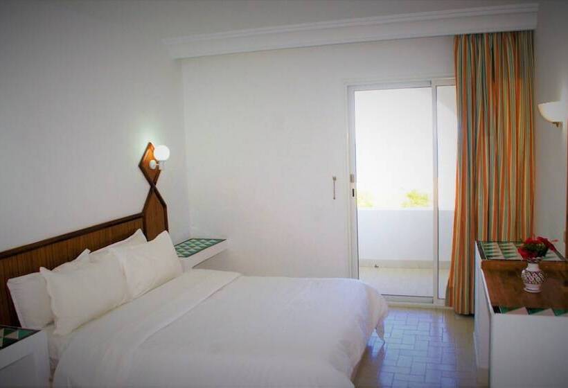 Habitación Estándar, Ain Meriem Beach