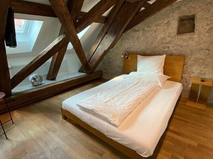 Standard Single Room, Altstadt  Le Stelle Luzern