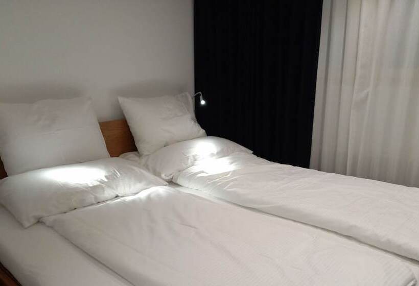 Standard Room, Altstadt  Le Stelle Luzern