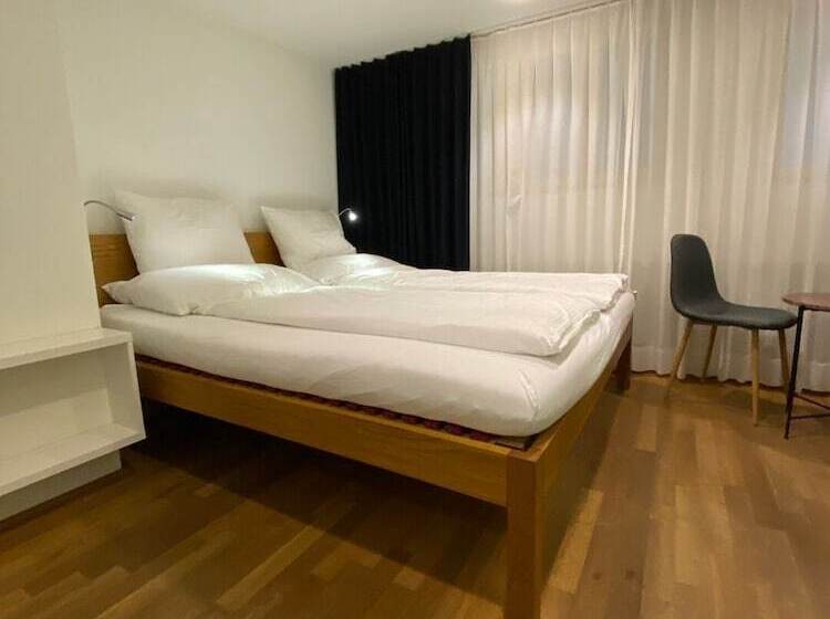 Standard Room, Altstadt  Le Stelle Luzern