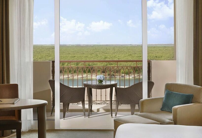 Chambre Deluxe avec Balcon, Anantara Eastern Mangroves Abu Dhabi