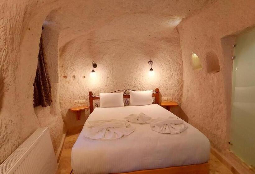 سوئیت با چشم‌انداز, Dervish Cave House & Restaurant