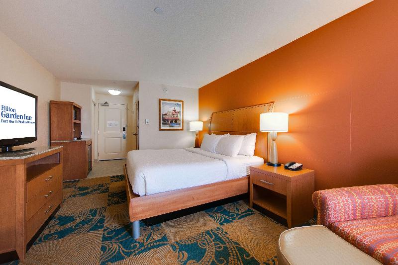 اتاق استاندارد با تخت بزرگ, Hilton Garden Inn Fort Worth Medical Center