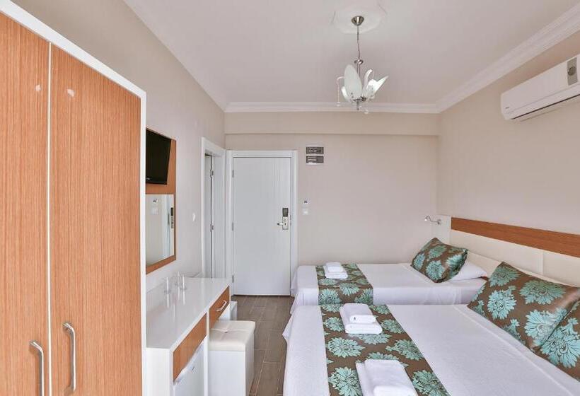 Standard Triple Room, Kayahan