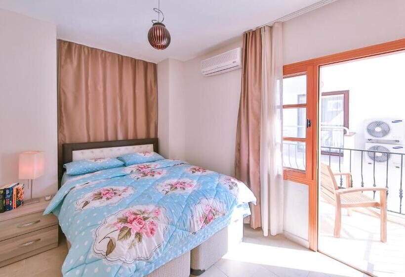 1 Bedroom Apartment Sea View, Kayahan