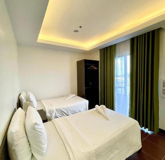 اتاق لوکس, Palmbeach Resort & Spa Mactan, Cebu
