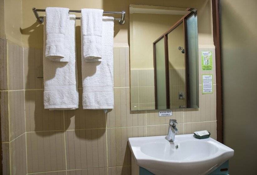 اتاق لوکس, Palmbeach Resort & Spa Mactan, Cebu