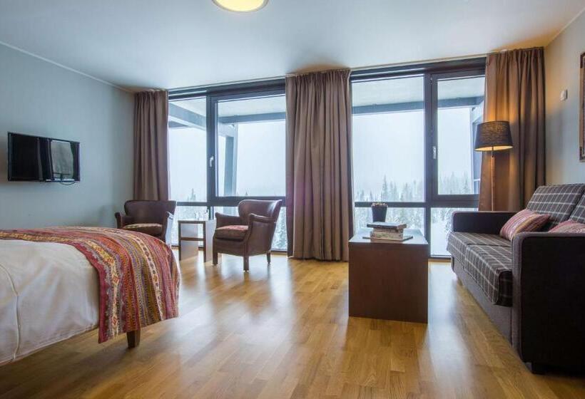 اتاق خانوادگی با چشم‌انداز کوه, Skistar Lodge Trysil