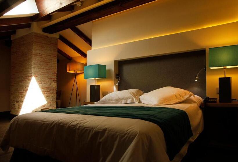 اتاق دوبلکس, Spa Martín El Humano