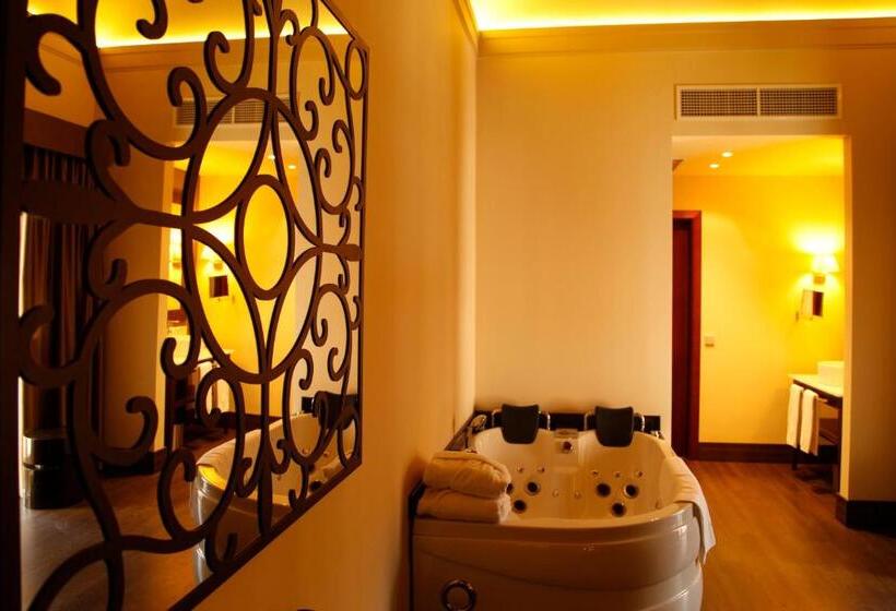 سوییت, Spa Martín El Humano