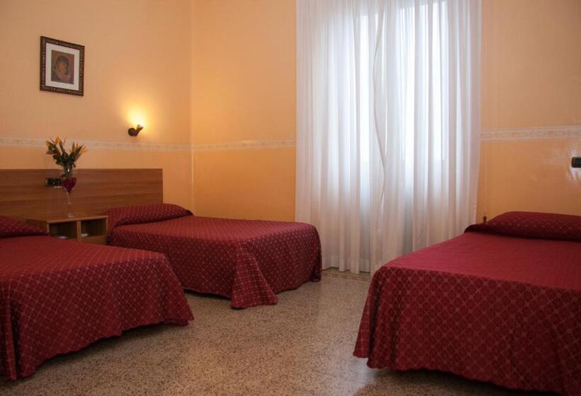 اتاق استاندارد سه نفره, Casa La Salle   Roma Vaticano