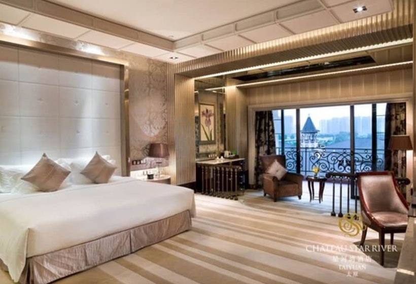 Standard Room Double Bed, Chateau Star River Taiyuan