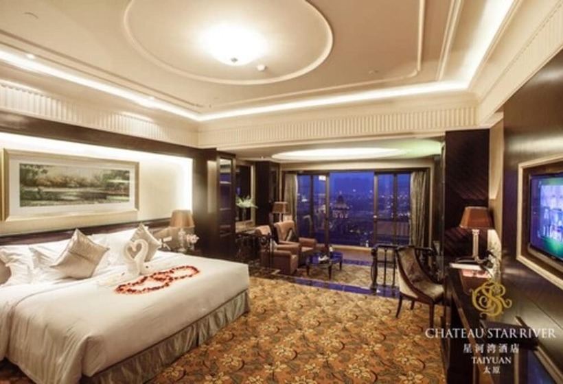 اتاق لوکس با چشم‌انداز استخر, Chateau Star River Taiyuan