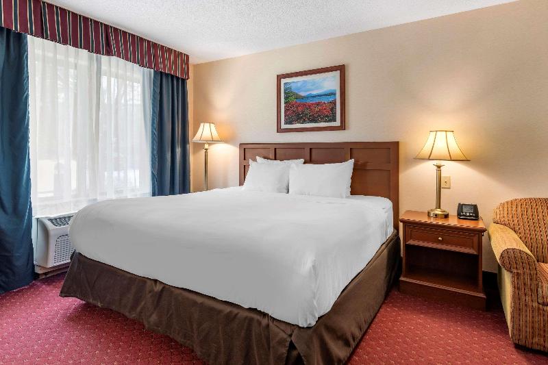 اتاق استاندارد برای معلولان, Comfort Inn & Suites Lake George