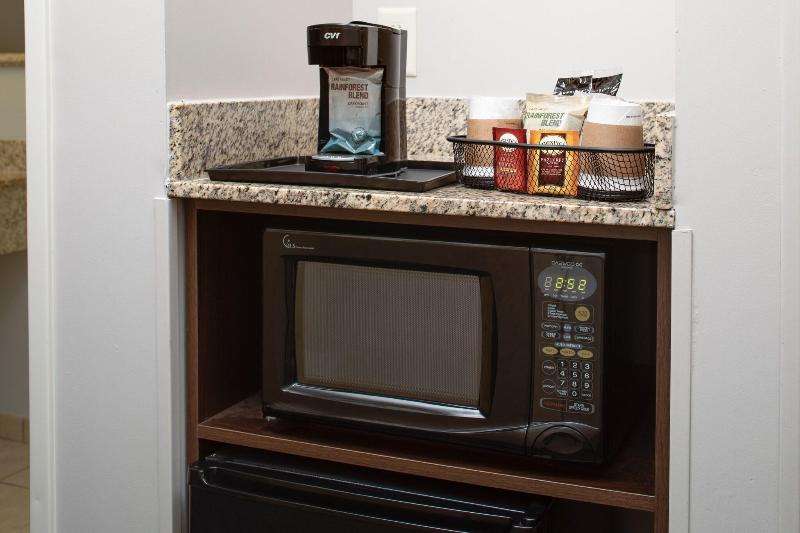 اتاق استاندارد با تخت بزرگ, Courtyard By Marriott Houma
