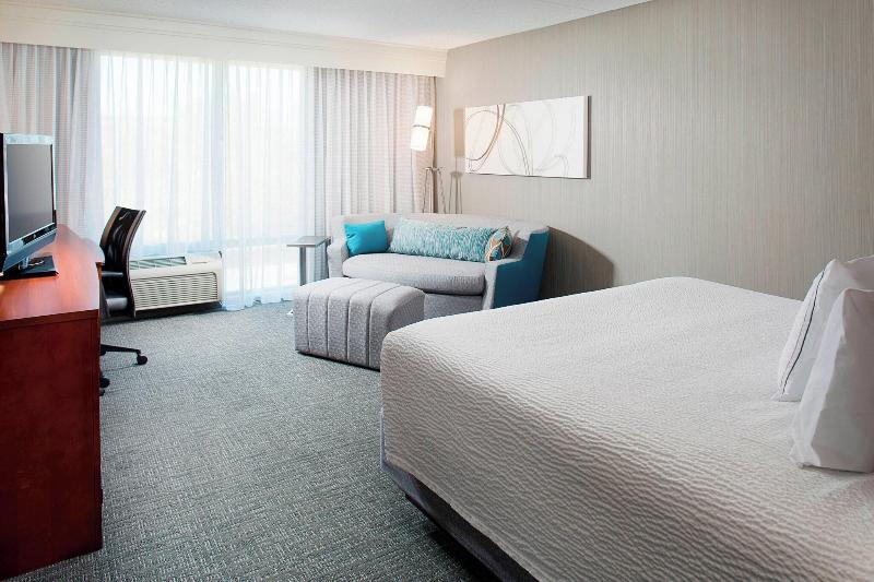 اتاق استاندارد با تخت بزرگ, Courtyard By Marriott Houma