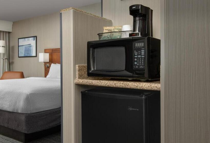 اتاق استاندارد با تخت بزرگ, Courtyard By Marriott Seattle Kirkland
