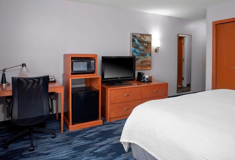 Standard Room Double Bed, Fairfield Inn & Suites Gadsden